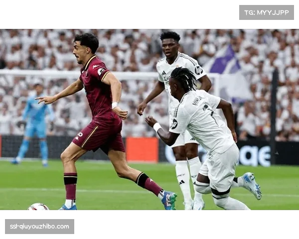 皇马24射8正控球率62%，对阵阿拉维斯展现实力压制